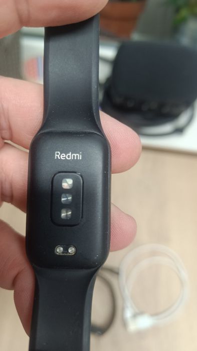 3 ceasuri  Redmi Band 2 defecte