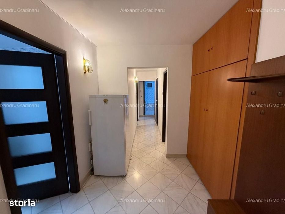 Ap. 3 Camere Rahova, Centrala Proprie, Loc Parcare, Bucatarie Inchisa