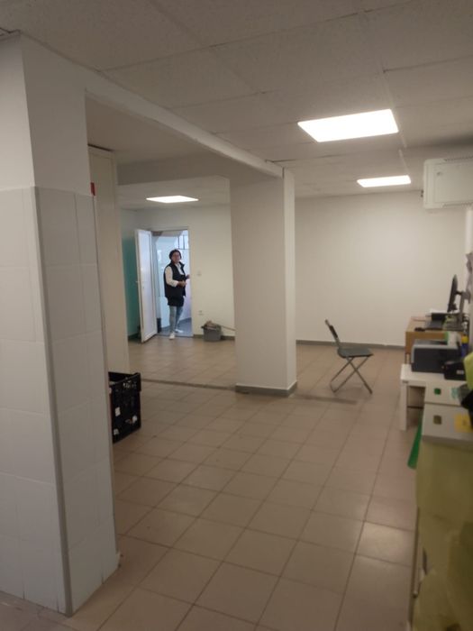 Închiriez spațiu comercial în Mangalia