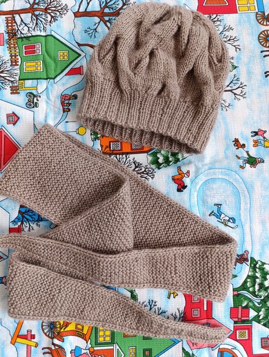 Вязанные Береты и шапки сшарфом