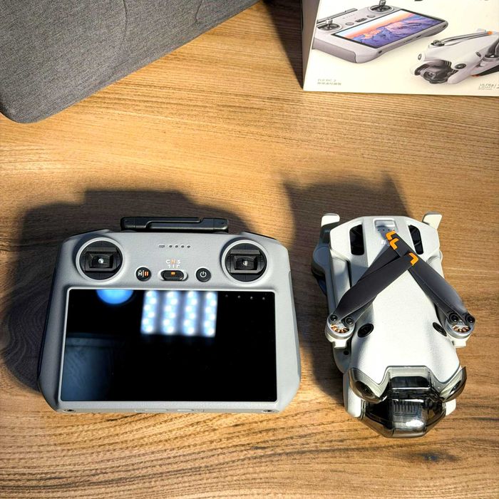 Дрон DJI Mini 4 Pro (RC 2)