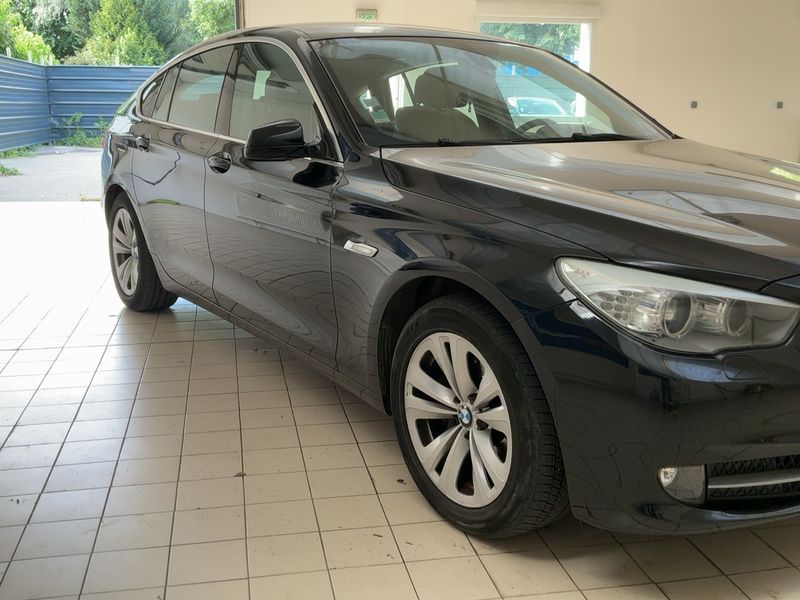 BMW 5er 530d GT Excellis 2011