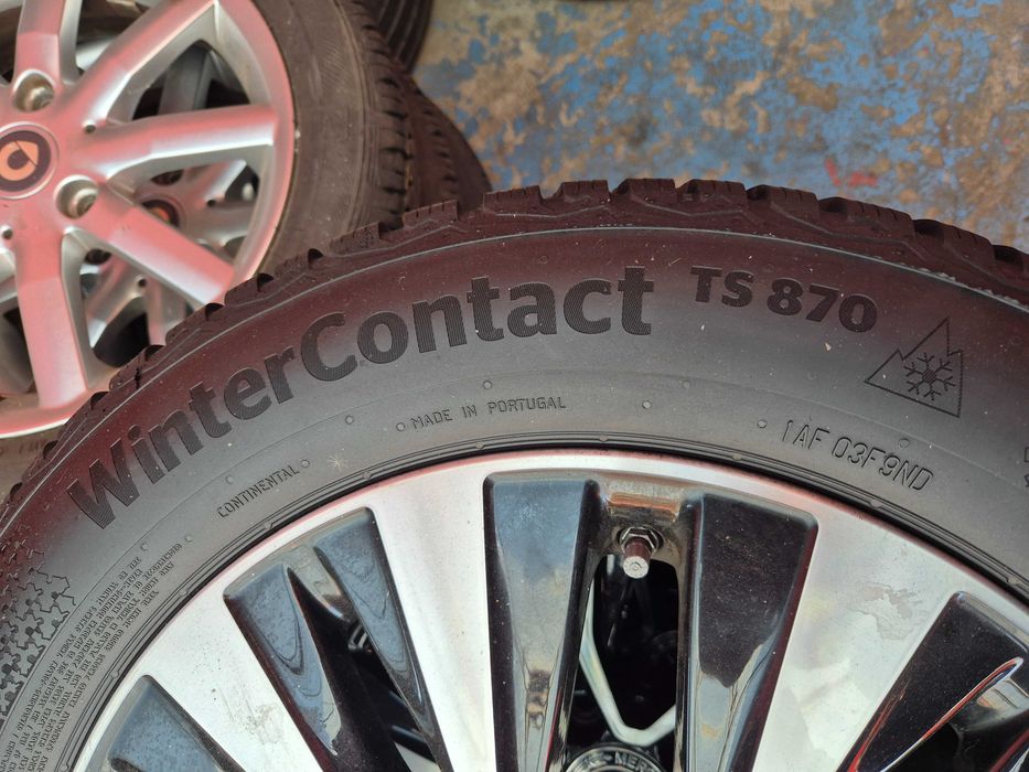 4 Anvelope de IARNA - 205/60/16 92T - Continental Winter TS870P - CA UNELE NOI - DOT 4624 !