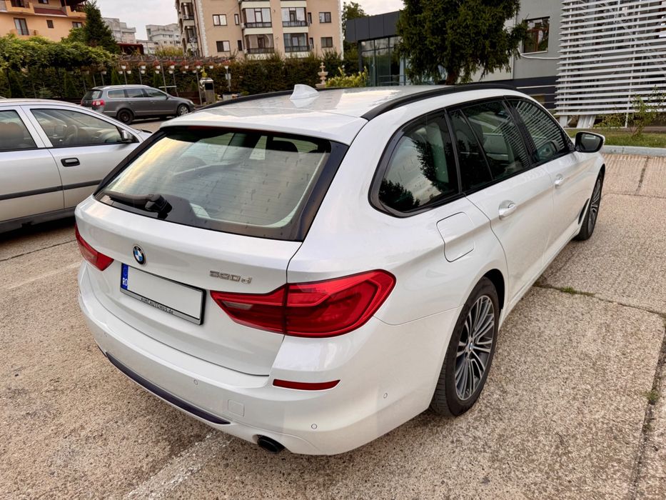 BMW 520D, BMW Live Cockpit Professional 2020 impecabila + ROTI DE IANA NOI