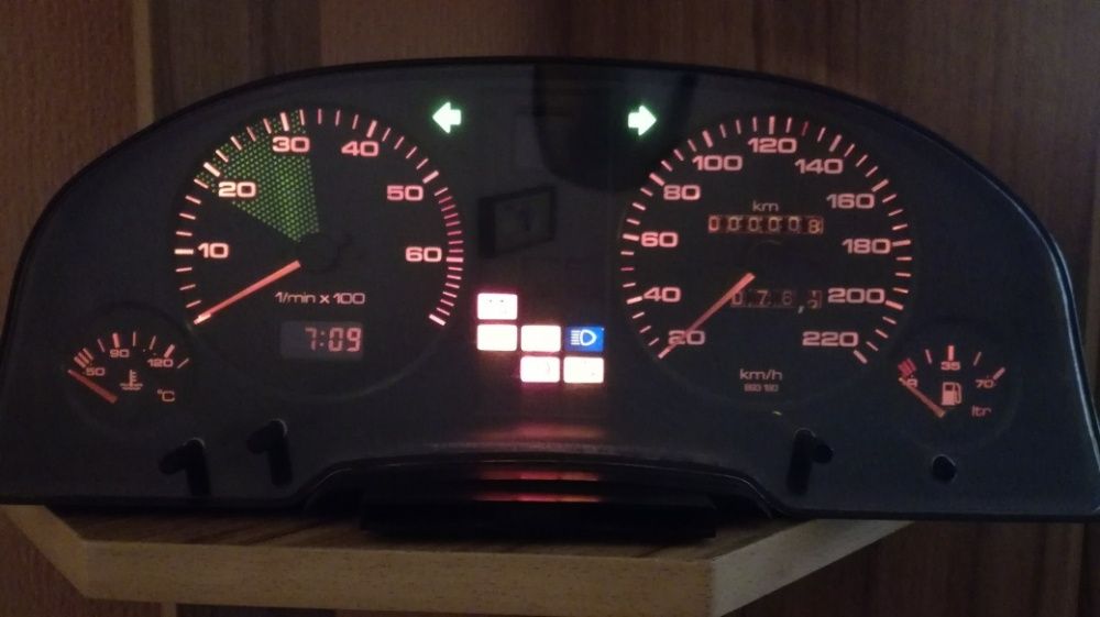 километражни табла за АУДИ 80 -90- Б3-Б4, 100 ц4