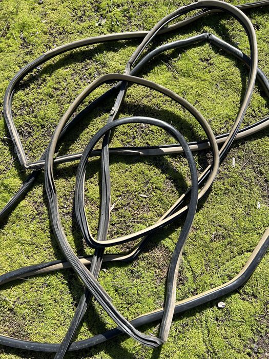 Уплотнители проема на RX300