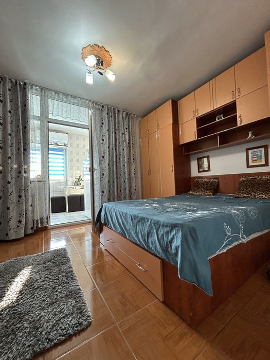 Garsoniera de inchiriat-Craiova, zona Karrefour- Craiovița