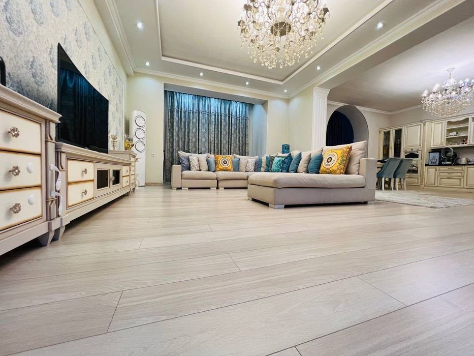 ЖК Новомосковская 3х-комнатная квартира 167квм