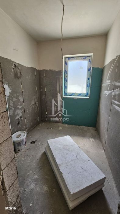 Apartament 2 camere decomandat cu 2 balcoane Postalionului.