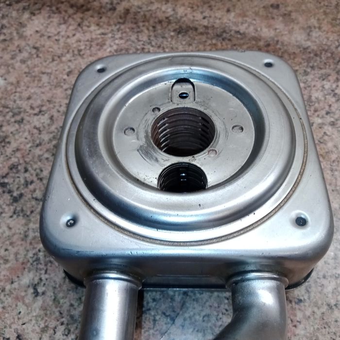 Маслен охладител