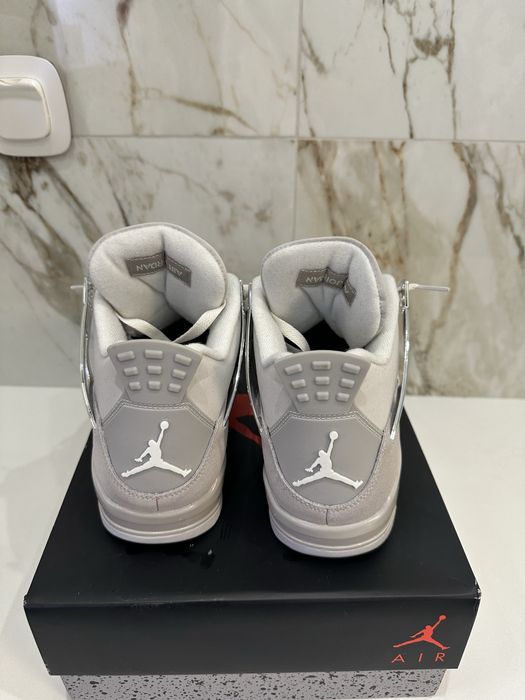 Air Jordan 4 Frozen Moments 44 номер