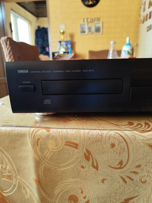Cd плеър Yamaha CDX-870