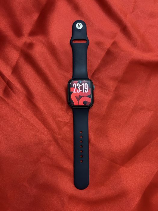 Продам Apple Watch Series 6