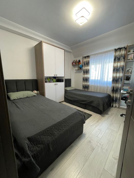 De vânzare apartament 2 camere mobilat
