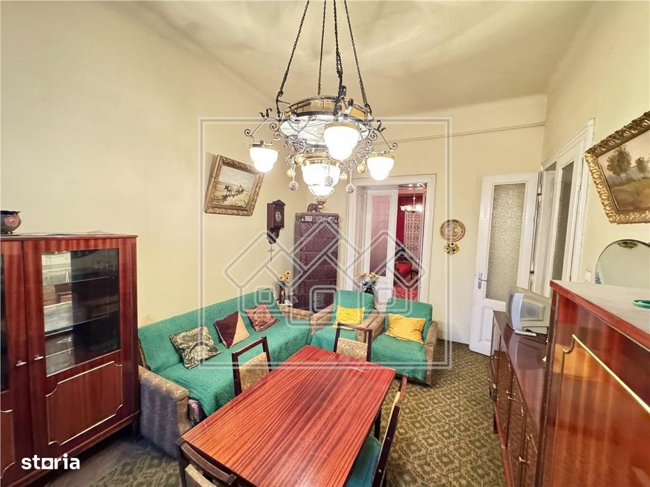 Ap.2 camere - zona ultracentrala - reper Hotel Continental Forum