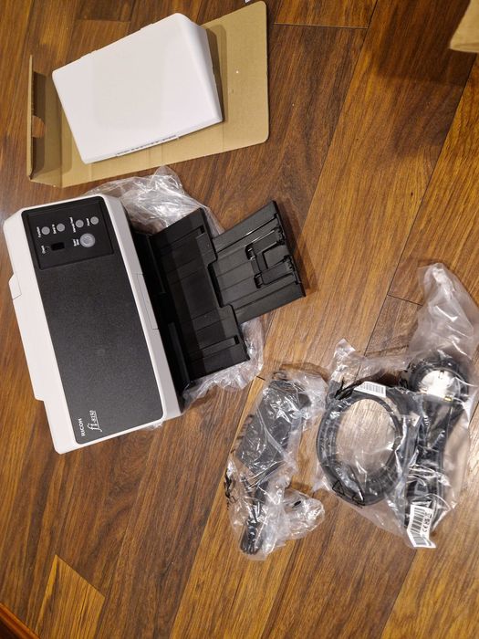 Ricoh Fi8150 цветен скенер