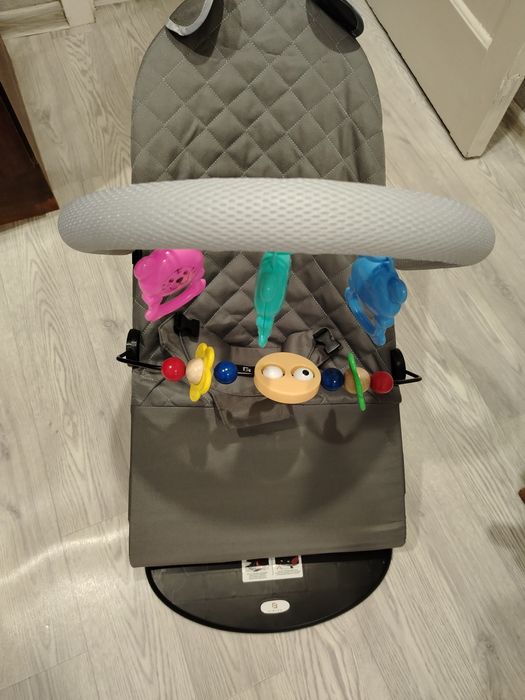 Продам детскую ванночку и бассейн