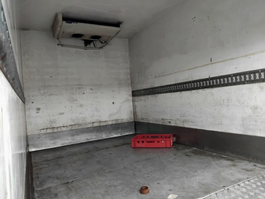 Товарен термо фургон с алуминиев под – гр. Габрово
Продавам товарен те