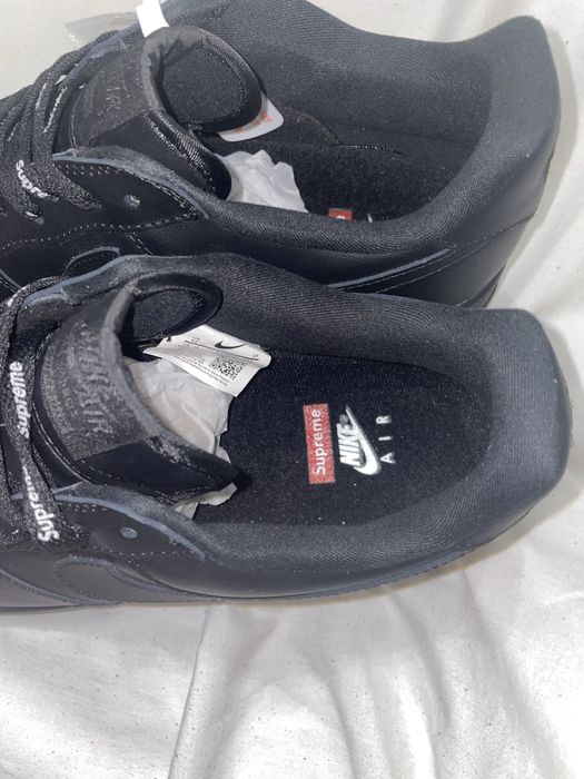 Air Force 1 Triple Black X Supreme