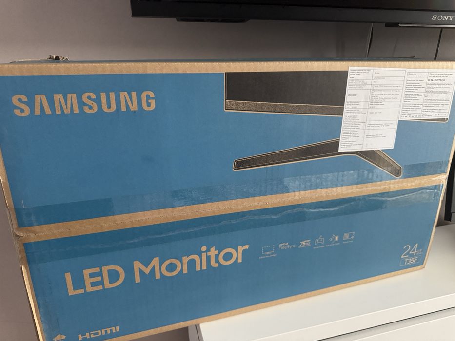 Монитор Samsung 24 дюйма Full HD