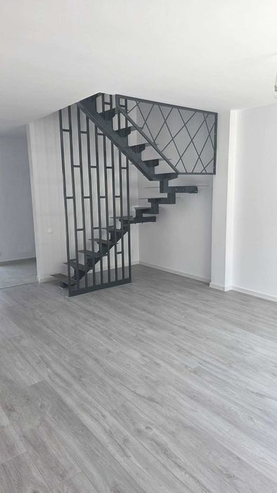 Casa insiruita P+1+Pod de Vanzare -Direct Proprietar- 0% Comision