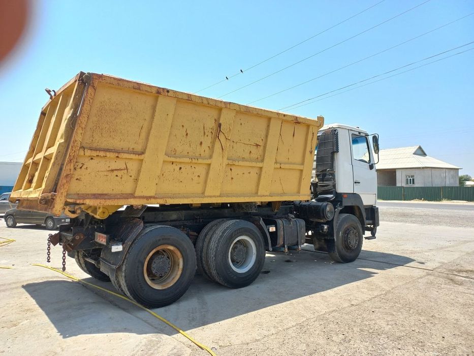 Yuk mashinasi MAZ EVRO 3