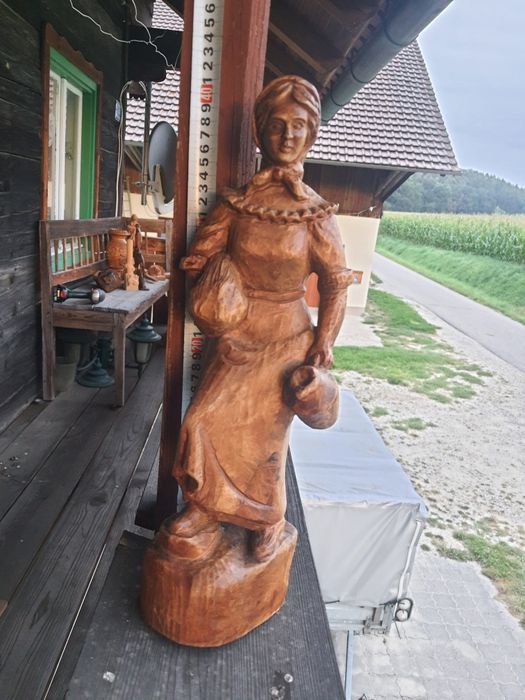 Майсторски дърворезби