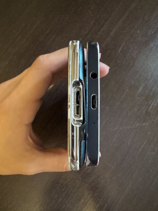 Продам 2 самсунга на запчасти