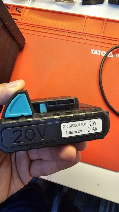 Acumulator bormasina 20V Li-Ion