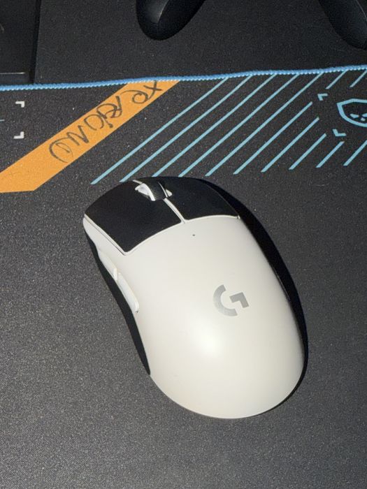 продам Logitech G Pro Superlight 2 SE