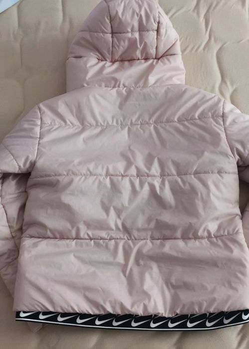 Geaca dama Nike roz pal