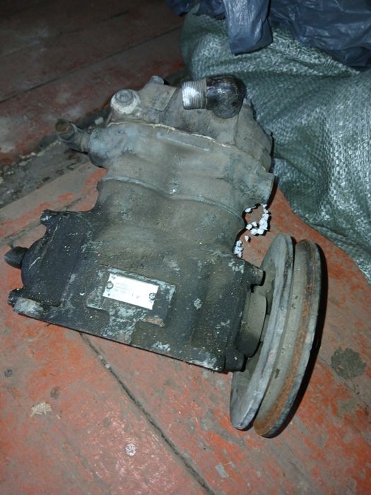 Компрессор Маз, ЗИЛ.