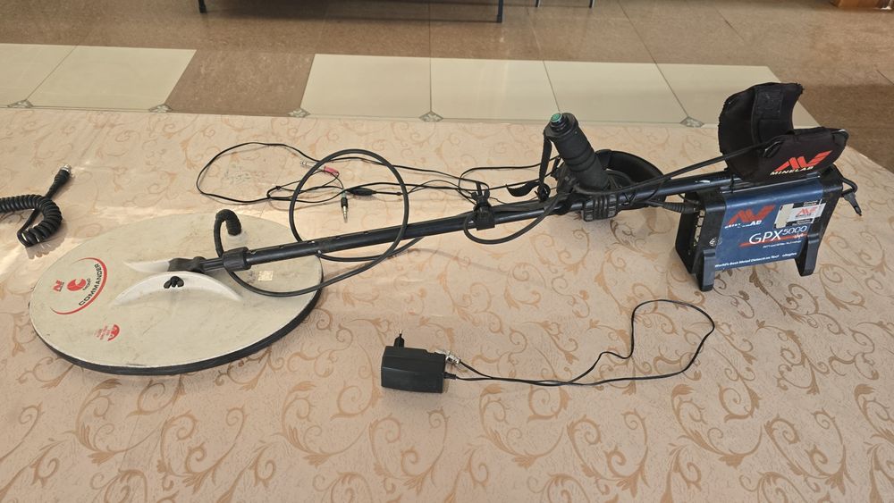 Метало искател 5000