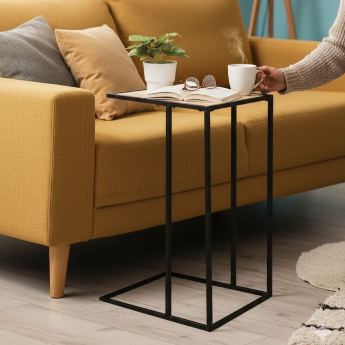 Компактна помощна масичка