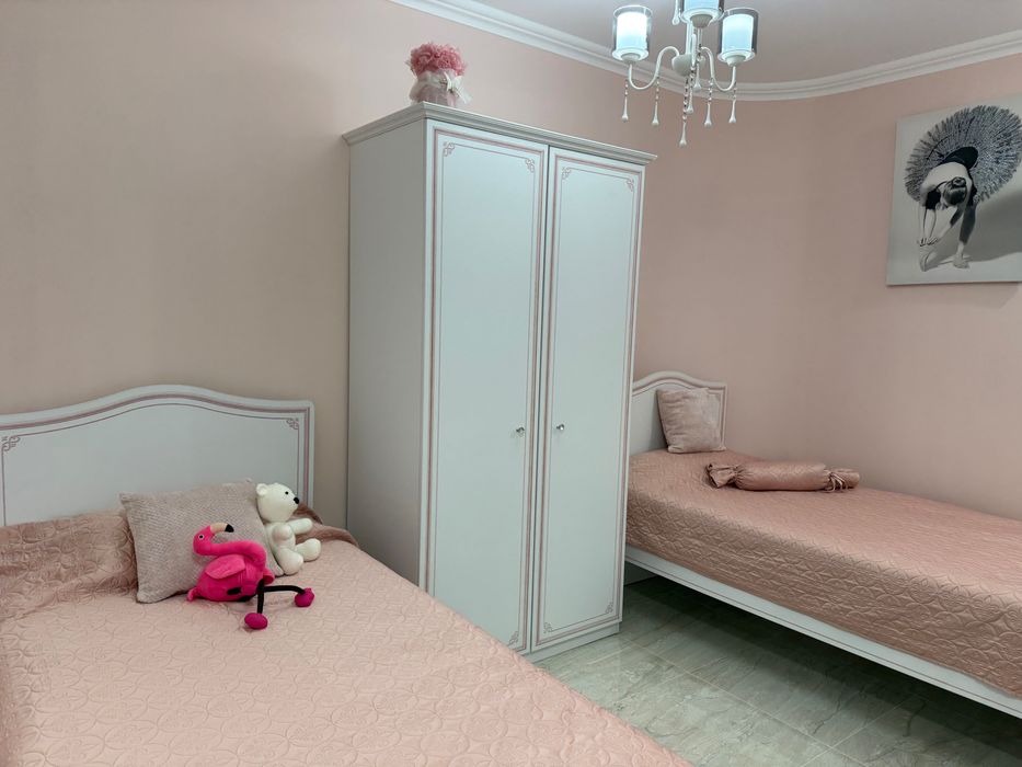 Легло    .      .