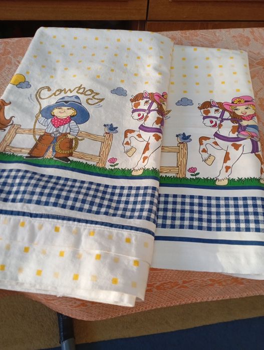 Продам детский набор,постельный