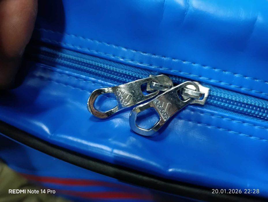 Чанта ADIDAS !!!НОВА!!!