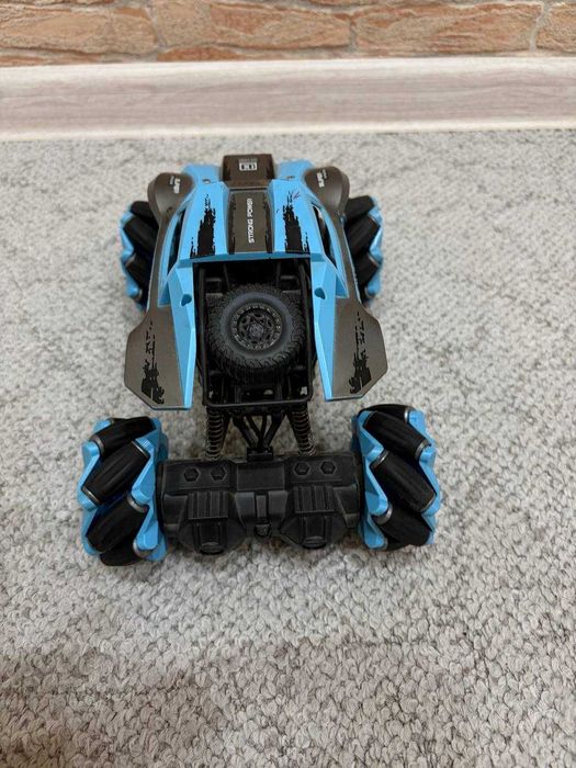 Радиоуправляемая машина