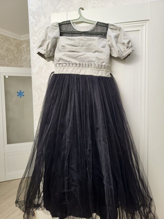 Два платья на 12-13 лет