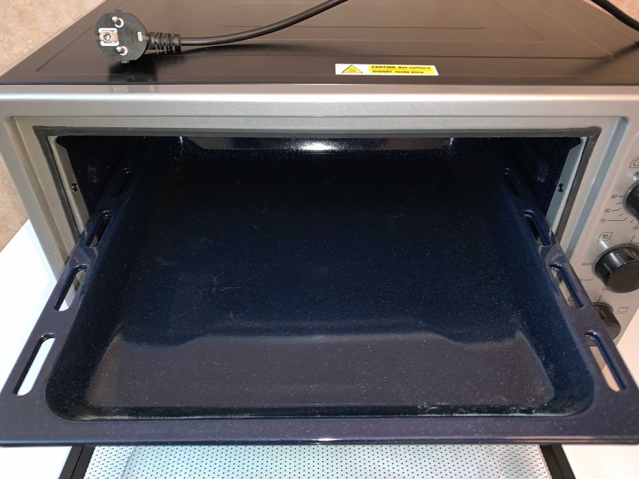 Мини-печь Artel 3618L 36 литров с конвекцией