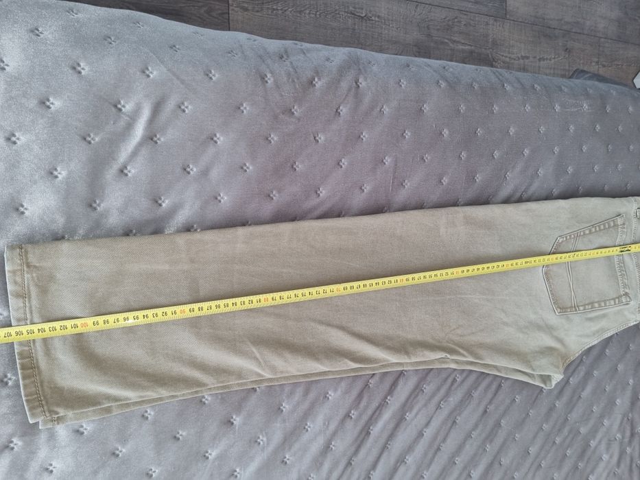 Blugi barbatesti maro