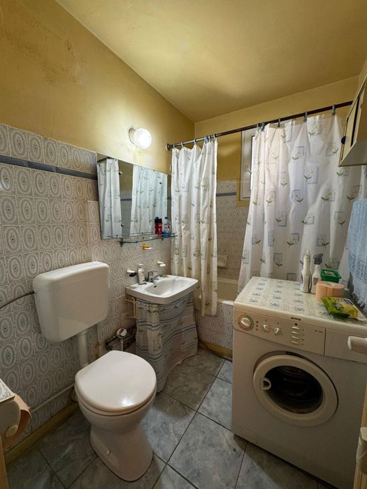 Apartment in Bucuresti - Mai multe