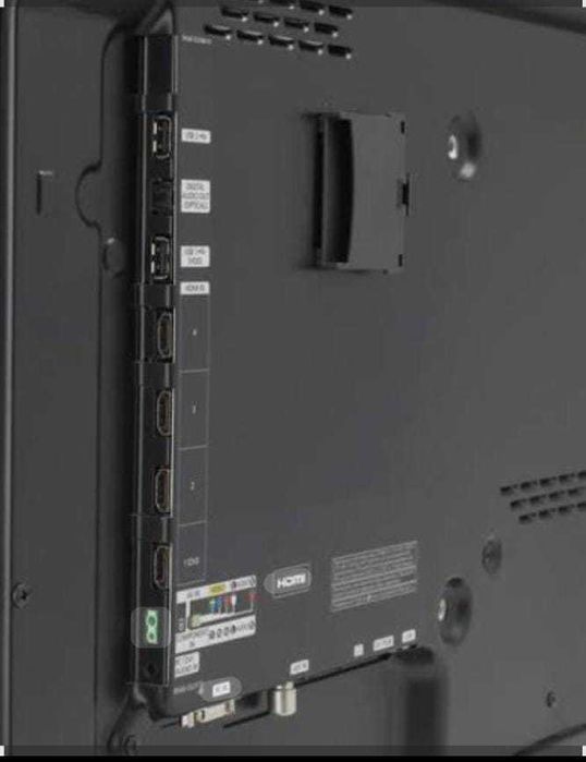 LED телевизор SAMSUNG. диагональ 82 см.