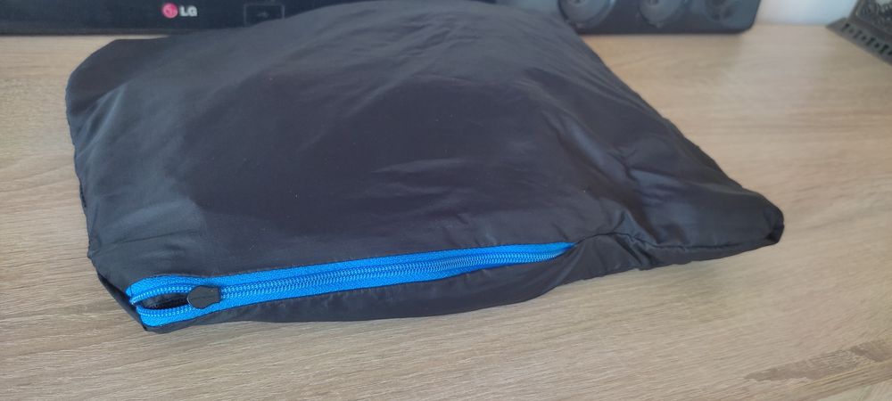 Geaca / jacheta vânt și ploaie The North Face Windbreaker Bag
