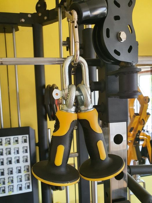 set manere ergonomice antrenament triceps, umeri, biceps, fitness, gym