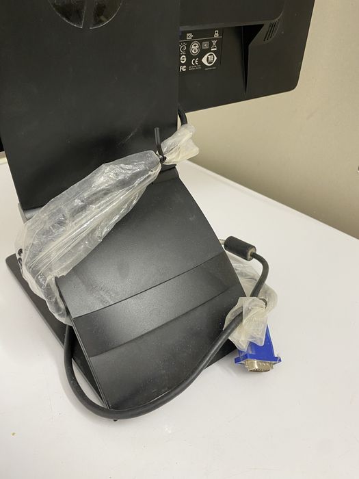 Монитор HP новый