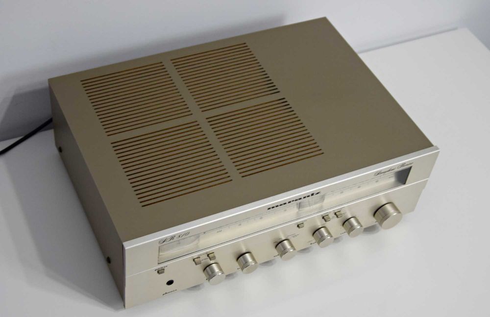 Amplituner Marantz SR-810, amplificator
