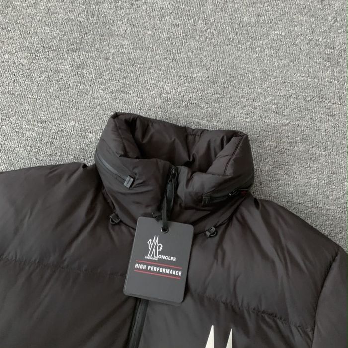 Geaca moncler MODEL NOU! S-L