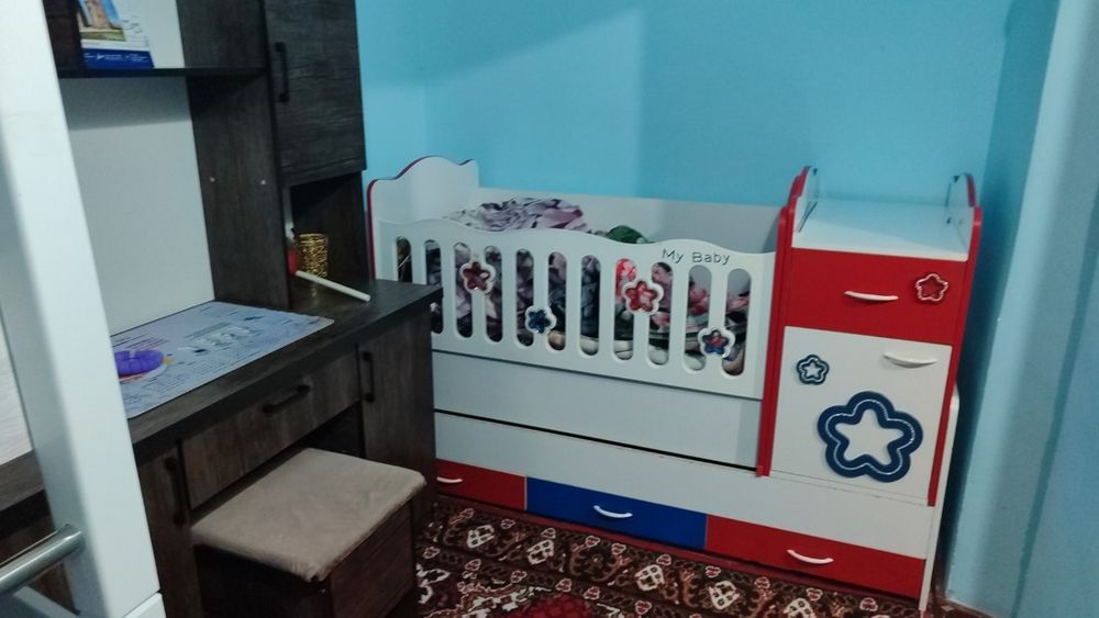 3 мкр да квартира сотилади 68кв