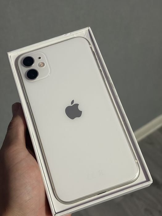 Продам iPhone 64 ГБ ТОРГ